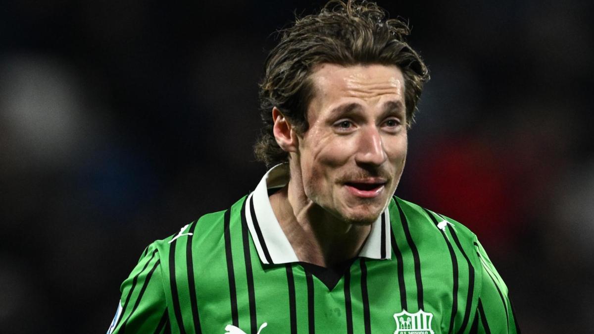 Sassuolo, Pinamonti: "Tutti vorrebbero arrivare in una big. Naturale volere qualcosa in più"