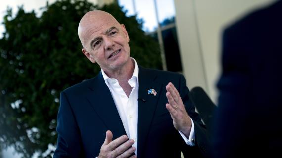 Il numero uno della FIFA Infantino: "Procedure di immigrazione agevolate durante i Mondiali"