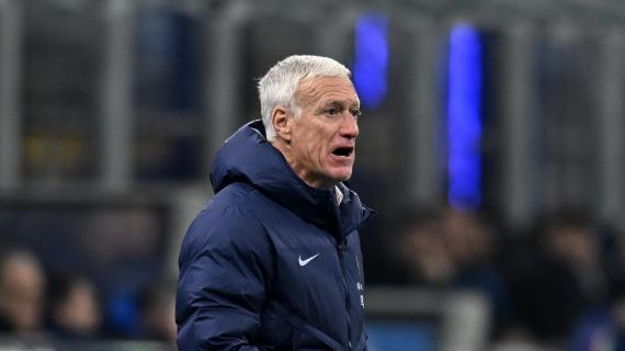 Deschamps criticato: "Ha problemi con i franco-algerini. Perché Cherki e Akliouche sono fuori?"