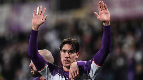 Fiorentina, Arsenal pronto a formalizzare l'offerta per Vlahovic ma gli agenti sono un ostacolo