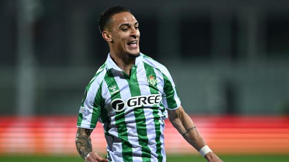 Antony ancora al Betis, il ds: "United, giocheremo le nostre carte. Senza ipotecare il club"