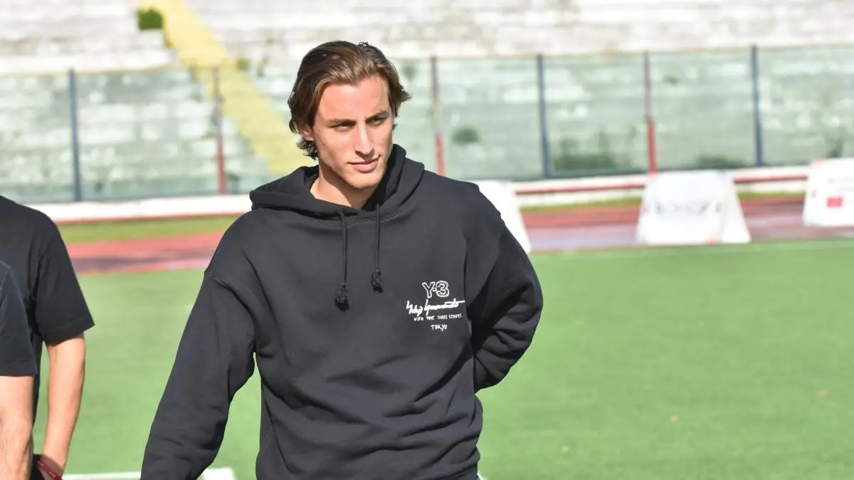 Bove: "Ho sentito Dybala e Mourinho. Non so ancora se andrò allo stadio per il derby"