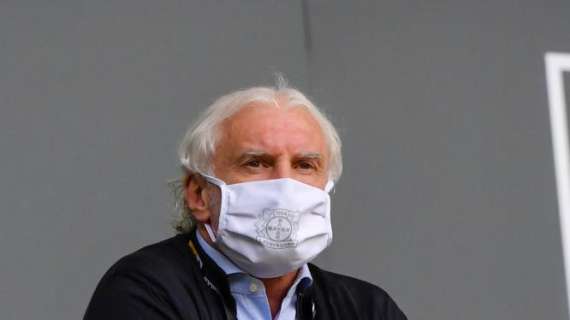 Bayer Leverkusen, Voller: "Ci chiediamo perché tenere le mascherine se la gente fuori non le ha"