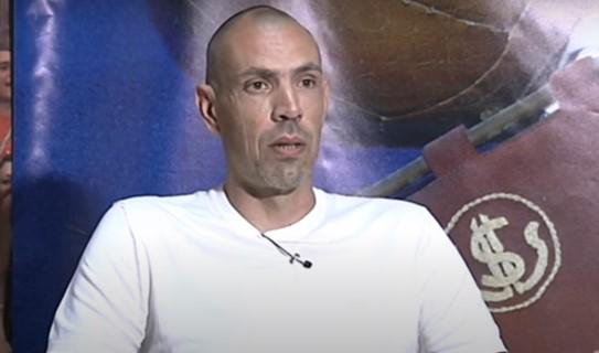 Livorno, Mazzoni duro su Indiani: "Non risponde al telefono, ma è ancora sotto contratto"
