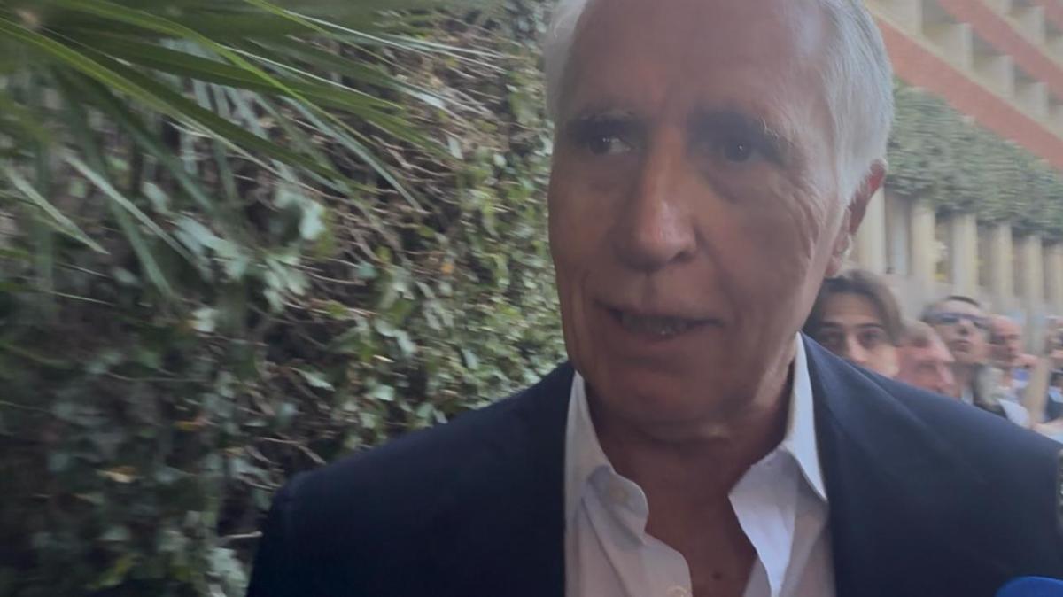 Elezioni FIGC, arrivato Giovanni Malagò. No comment: "Non si può, perdonatemi"