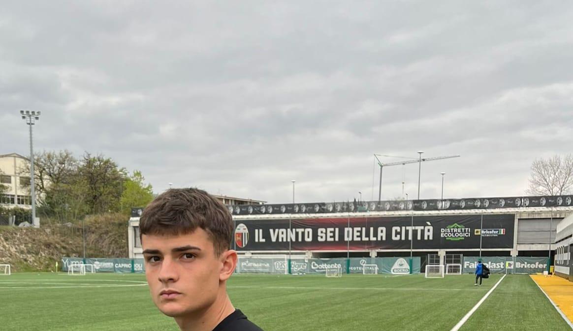 L'Ascoli saluta Palazzino. L'attaccante passa a titolo definitivo al Cosenza