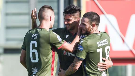 Cagliari ritrova i 3 punti, la Samp perde dopo 5 turni: Joao Pedro e Nandez stendono l'ex Ranieri