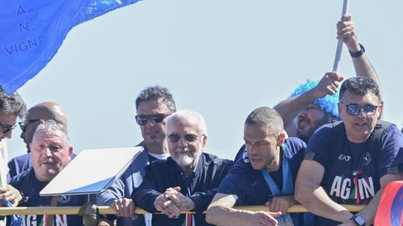 Dopo mezzo secolo va in pensione lo storico magazziniere del Napoli. Ondata social per Starace