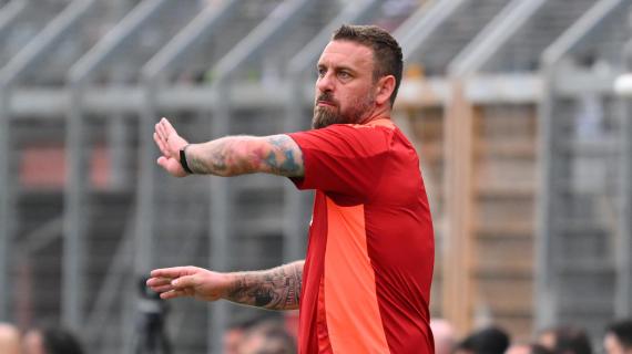 Roma, De Rossi: "Hermoso e Hummels sono pronti per giocare. Bisogna capire quanto"