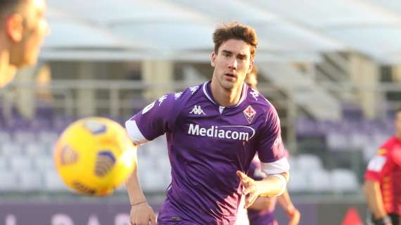 Fiorentina, nessun passo avanti nella trattativa con Vlahovic: il rinnovo è in stand by
