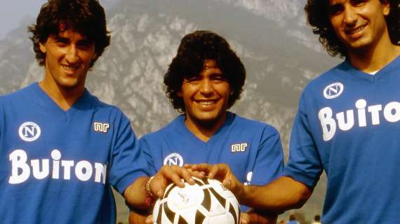 Addio Maradona, il cordoglio del Torino: "Il tuo calcio era poesia. Buon viaggio, Diego"