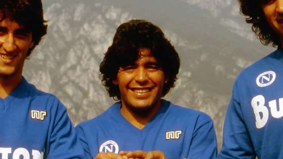 Addio Maradona, dal Napoli all'AFA, da Messi a Pelè: migliaia di messaggi di cordoglio