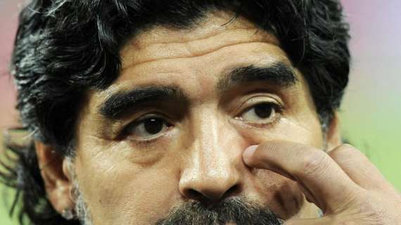 Di Maradona il primo dei 49 gol nei Napoli-Parma di Serie A