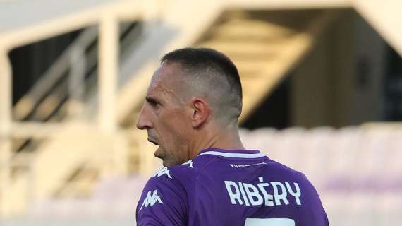 Fiorentina-Benevento 0-0 al 45'. Zero emozioni al Franchi. E Ribery s'infortuna