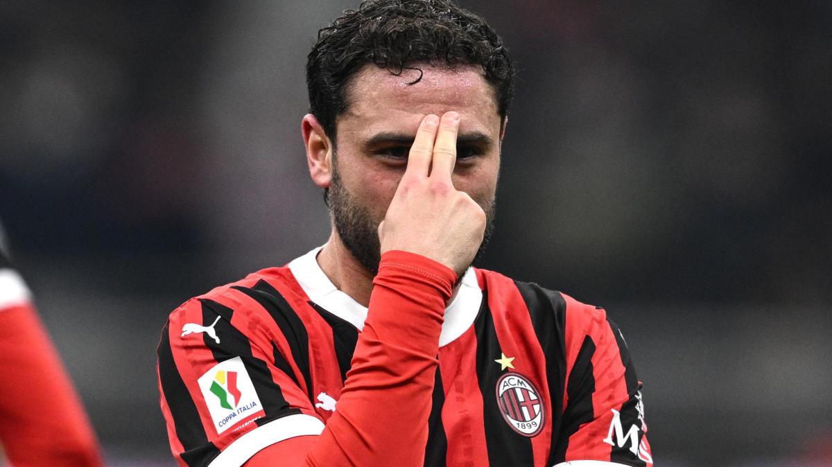 Davide Calabria: "Maldini manca a tutti. Il mio addio al Milan? Una ferita ancora aperta"