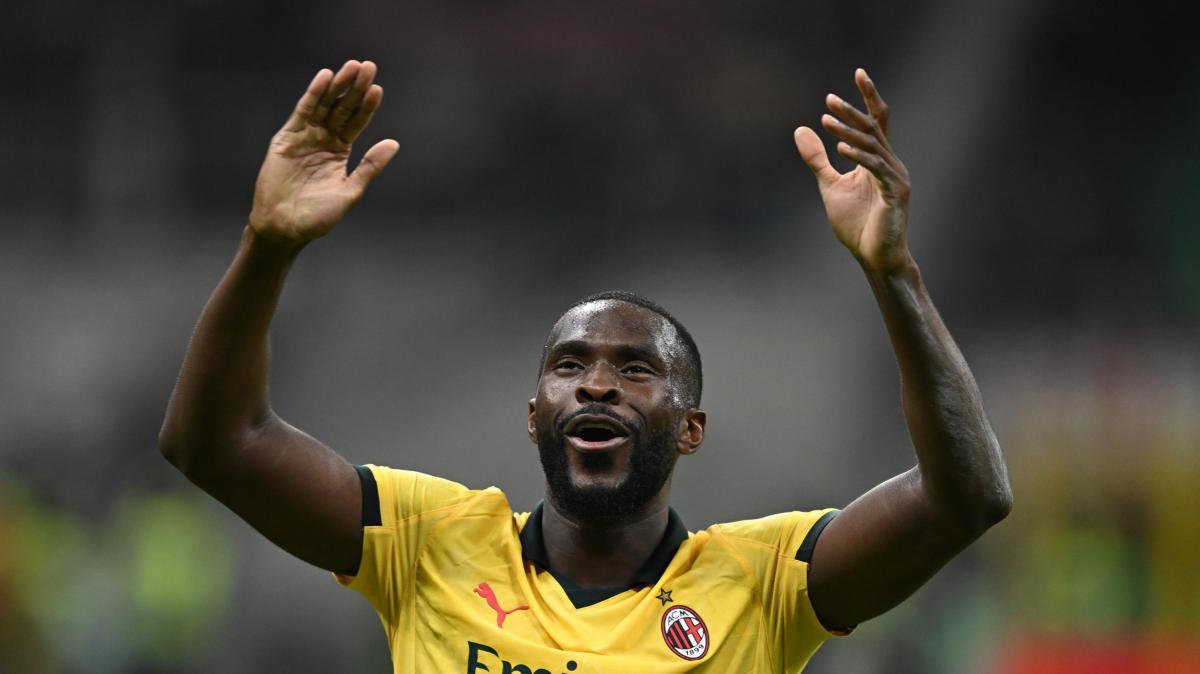Tomori: "So cosa devo fare per andare al Mondiale. Ibra? Nel 2022 vinse lo Scudetto da solo"