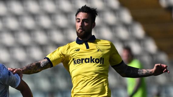 Modena-Bari, le formazioni ufficiali: Gliozzi dal 1'. Caserta risponde con il tridente