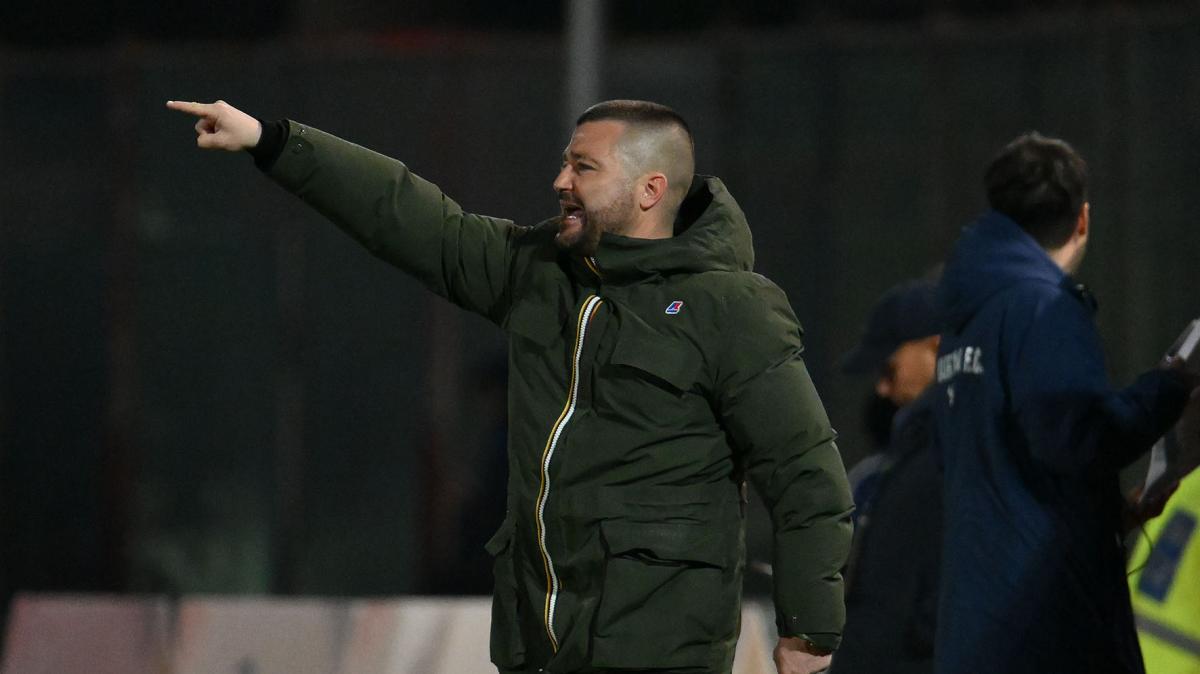 Il grido di allarme di Coppitelli non può rimanere inascoltato. Il Cosenza deve rialzarsi