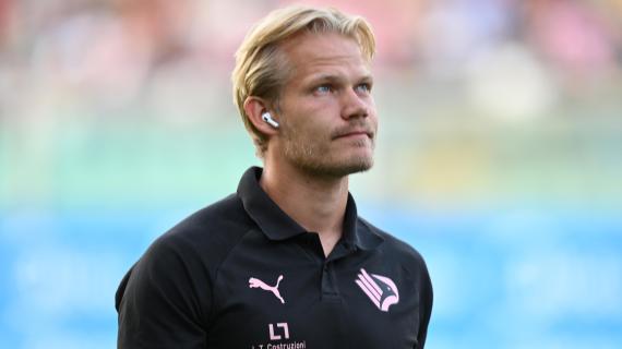 Serie B, un super Pohjanpalo lancia il Palermo: 2-0 al Sudtirol e aggancio in vetta