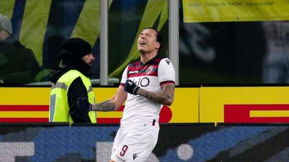 Santander non perdona, Napoli finisce ko: il Bologna vince 3-2