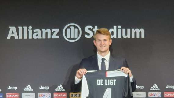 De Ligt esulta sui social dopo l'esordio con la Juve: "Prima partita!"