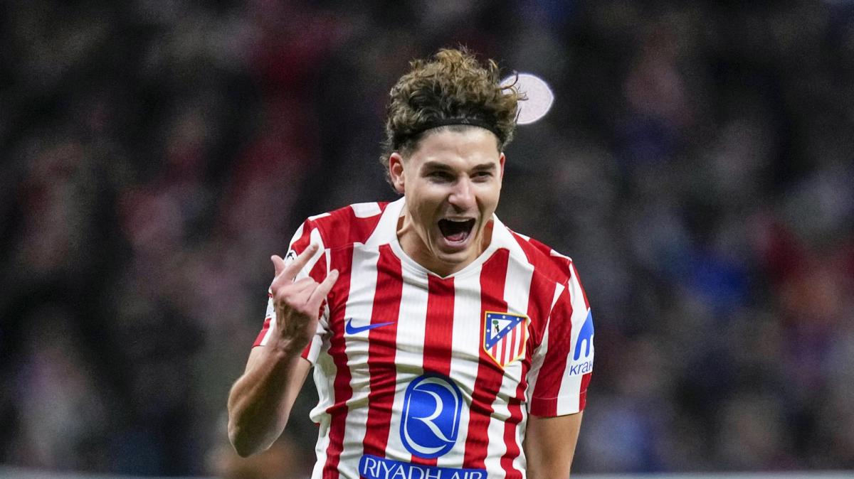 Araujo accende Atletico-Barcellona: "Julian è uno dei migliori, dovrebbe giocare con noi"