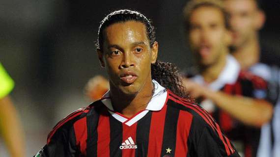 Ronaldinho sull'esperienza al Milan: "Una selezione dei migliori giocatori"