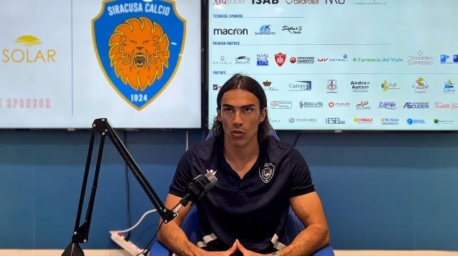 Il Catanzaro ha sciolto tutte le riserve. Turati ha firmato un contratto biennale con il club