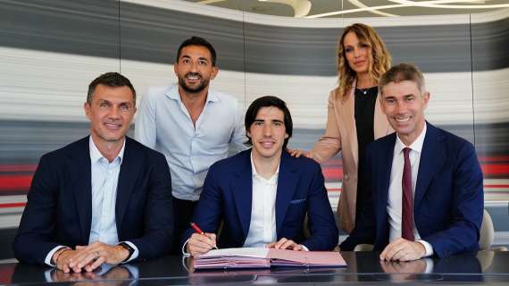 UFFICIALE: Il Milan blinda Sandro Tonali: il centrocampista rinnova il contratto fino al 2027