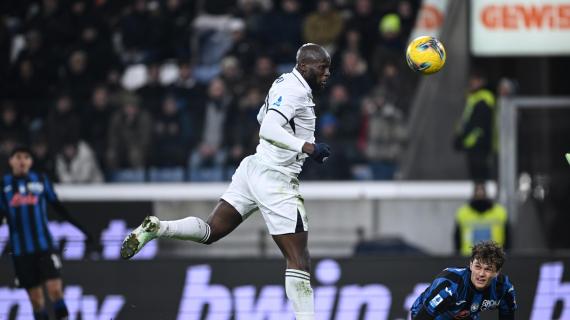 Ritmi da Premier e 5 gol: il Napoli mette la sesta, Atalanta ko in A dopo 4 mesi. Decide Lukaku