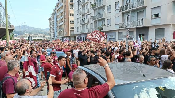 10.000 tifosi alla contestazione contro Cairo: "Bastardo vendi il Torino"