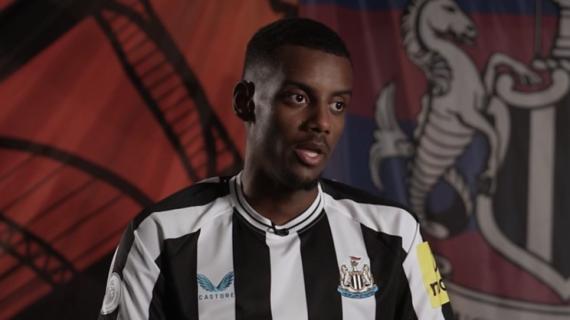 L'Al Hilal tenta Isak con un'offerta faraonica: possibile affare da 120 milioni