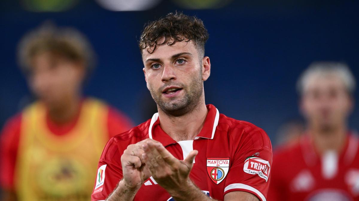 Serie B, 1ª giornata: al 45' Mantova avanti a Carrara. Sudtirol in dieci uomini