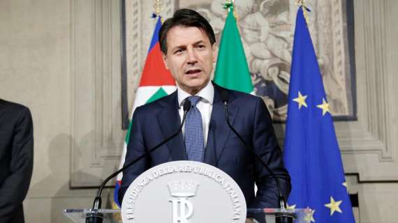 Il Premier Conte: "Da oggi i cittadini europei potranno venire in Italia senza quarantena"