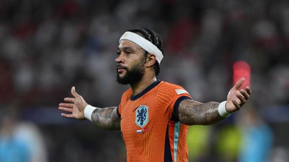 Depay-Corinthians, è già finita? Il principale sponsor potrebbe lasciare per problemi giudiziari