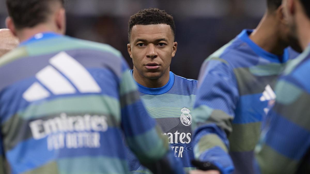 Real, Mbappé rischia la Champions? Arbeloa: "Deve gestire dolori al ginocchio. Fa sforzi enormi"