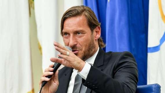 Roma, Friedkin vuole riportare Totti e De Rossi alla base