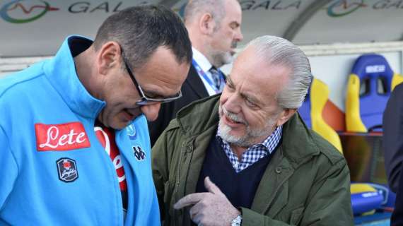 Il Napoli non dimentica Sarri, tweet per i 60 anni dell'ex tecnico