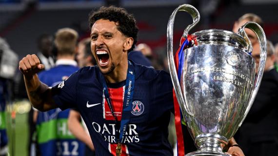 "Messi, vaff******": i tifosi del PSG non lo perdonano. Nel mirino anche Neymar e Mbappé