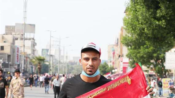 ESCLUSIVA TMW - Ali Adnan in piazza a Baghdad: "Per pace e nuovo governo"