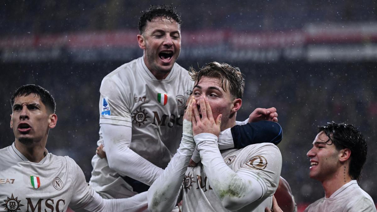 Il Napoli vince in dieci al 94' a Marassi contro il Genoa, Il Mattino titola: "Senza paura"