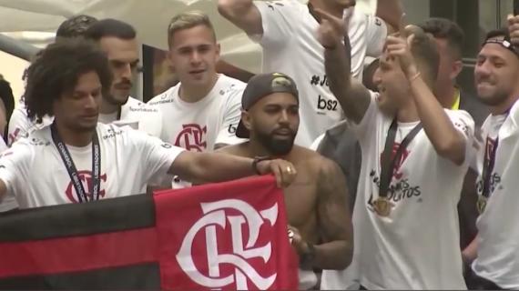 Un mese alla finale di Libertadores, caos in casa Flamengo: dimissioni di Portaluppi respinte