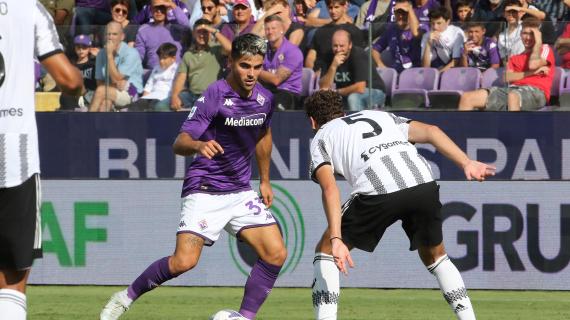 Fiorentina-Juve gara speciale. La Stampa: "Uno scontro diretto per la classifica e l'onore"